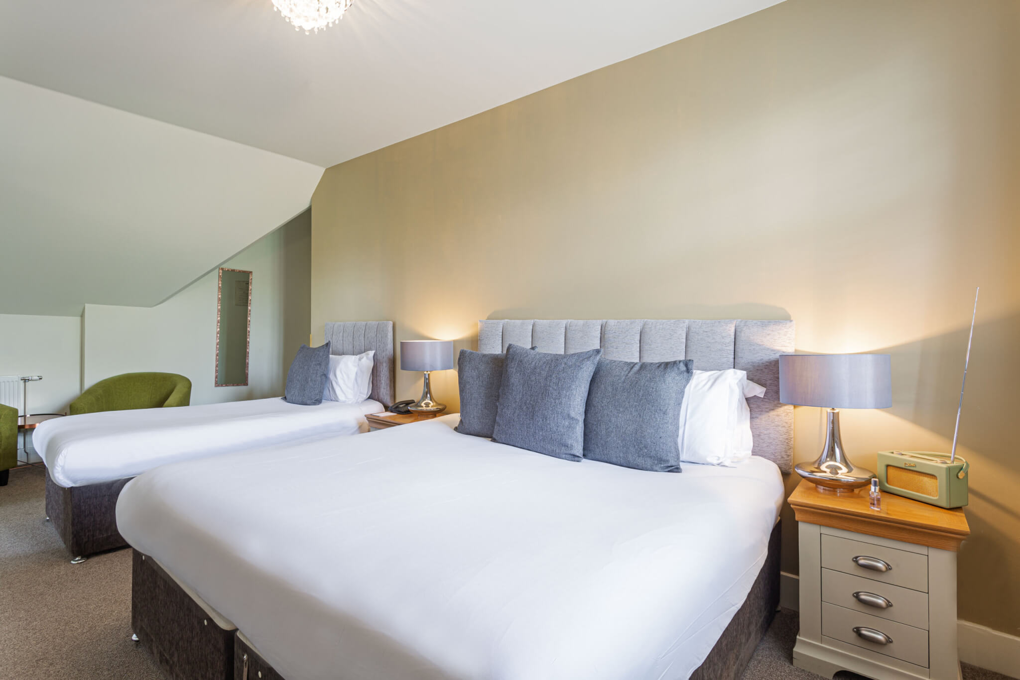 Superior Family Room Hotel Brockenhurst 3 scaled