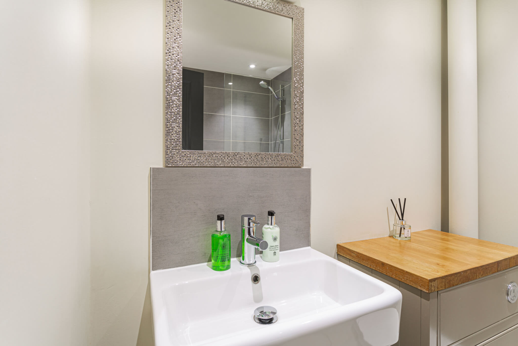Forest Park Hotel Classic Double Room Bathroom scaled